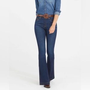 Spanx Women’s Flare Jeans Midnight Blue Size Medium 6 - 8